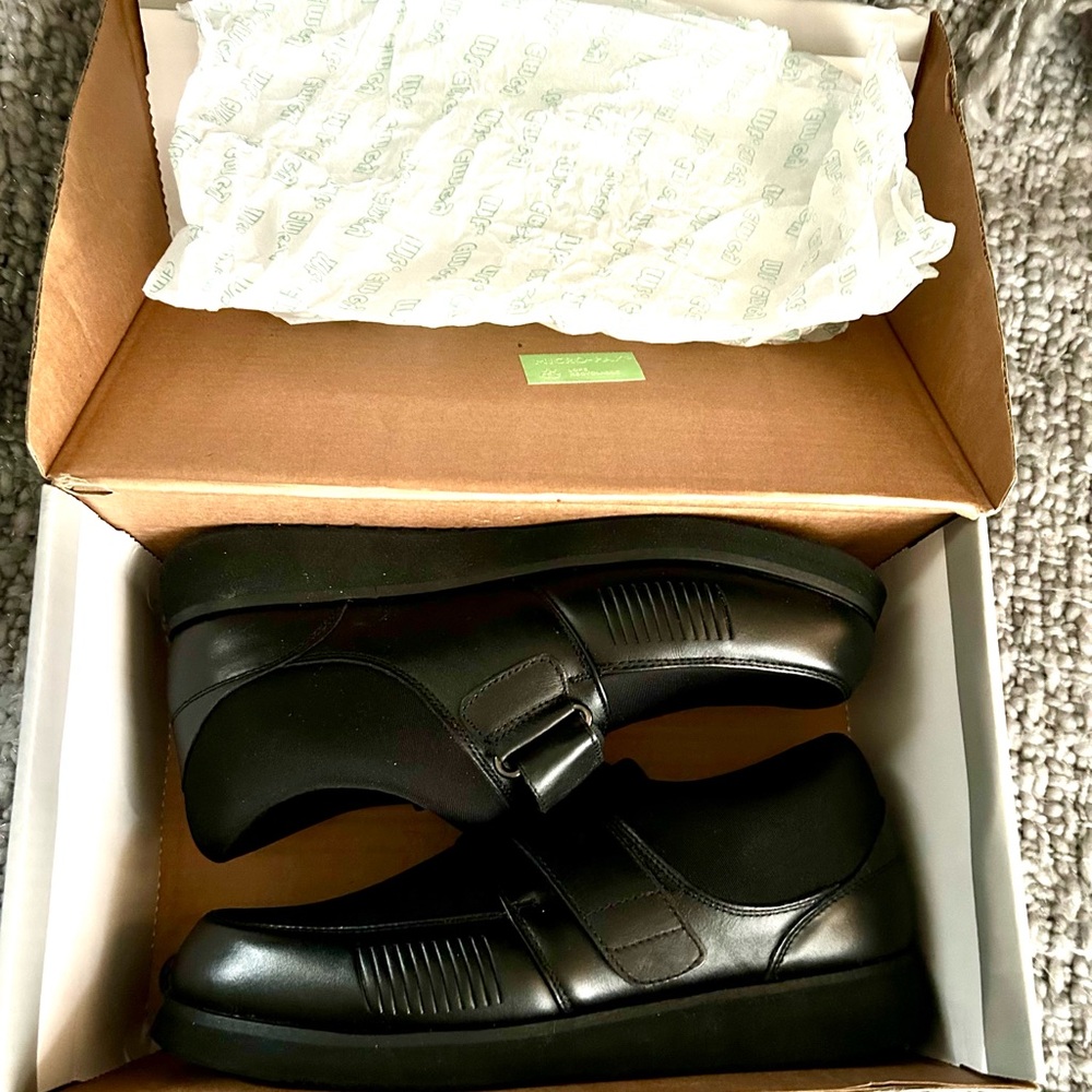 NEW APIS MT EMEY 728-E- D-BLK MENS BUNION EDEMA SHOES SIZE 10 HOOK LOOP